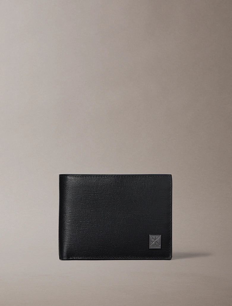 Portafoglio a tre ante RFID in pelle con emblem logo Calvin Klein Black