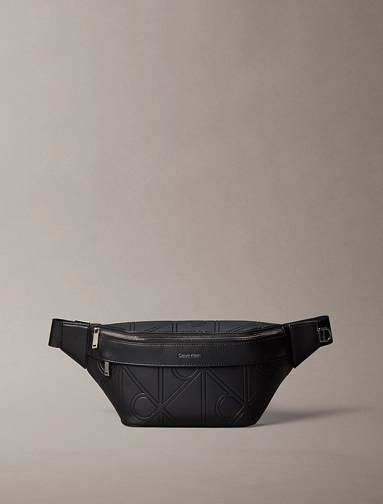 Marsupio in pelle micro martellata Calvin Klein black