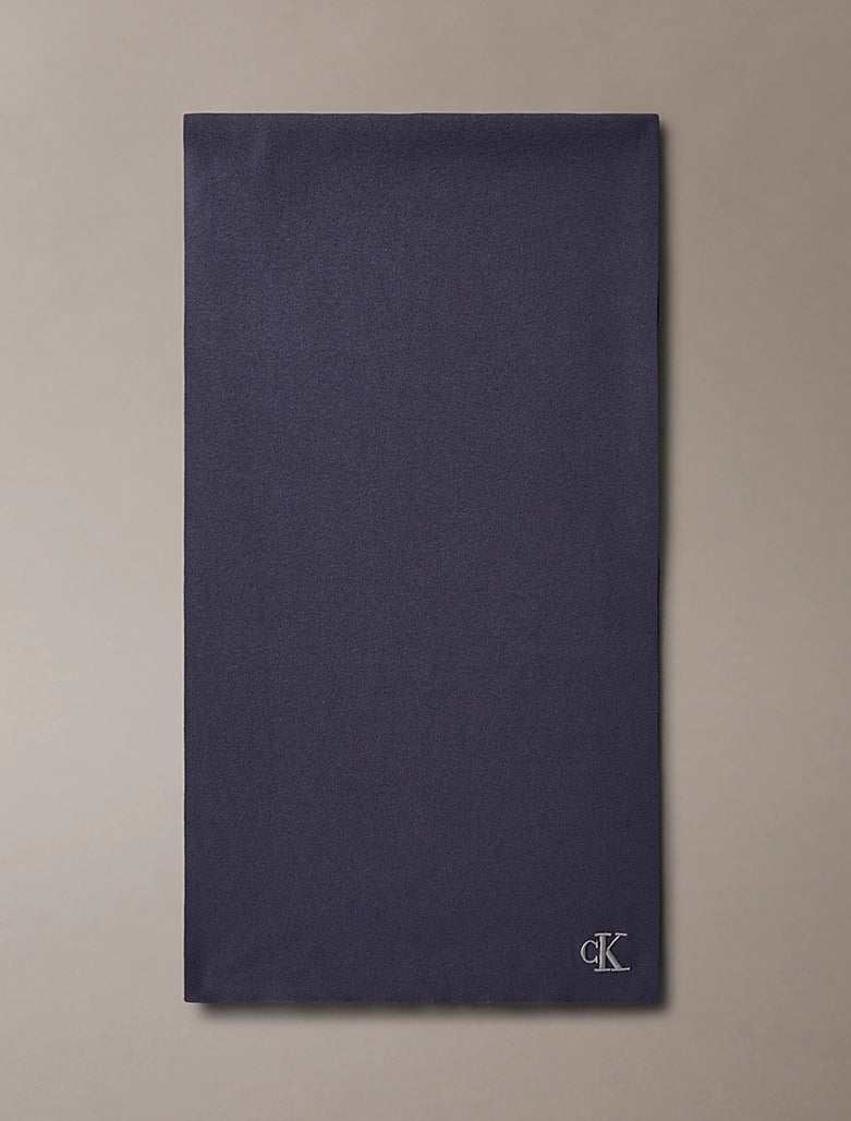 Sciarpa con signature logo Calvin Klein blue nights