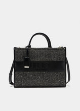 Carica l'immagine nel visualizzatore di Gallery, Tote bag media in chevron
