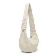Carica l'immagine nel visualizzatore di Gallery, MOON BAG RUFFLE GOT BAG
