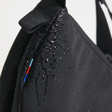 Carica l'immagine nel visualizzatore di Gallery, MOON BAG SMALL GOT BAG
