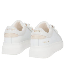 Carica l&#39;immagine nel visualizzatore di Gallery, Sneaker Chic in pelle con accessori colore bianco-beige
