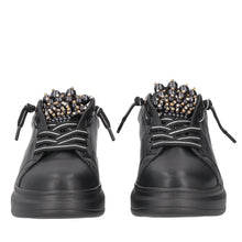 Carica l&#39;immagine nel visualizzatore di Gallery, Sneaker slip-on Chic con perle colore nero
