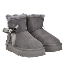 Carica l&#39;immagine nel visualizzatore di Gallery, Stivaletto Zoe con fiocco e accessorio strass colore grigio scuro
