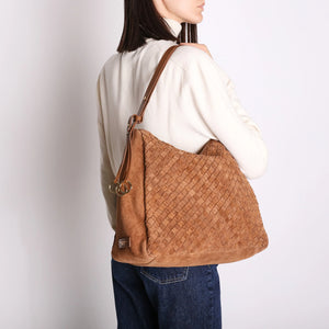 Borsa a spalla Susan intrecciata in suede colore cognac