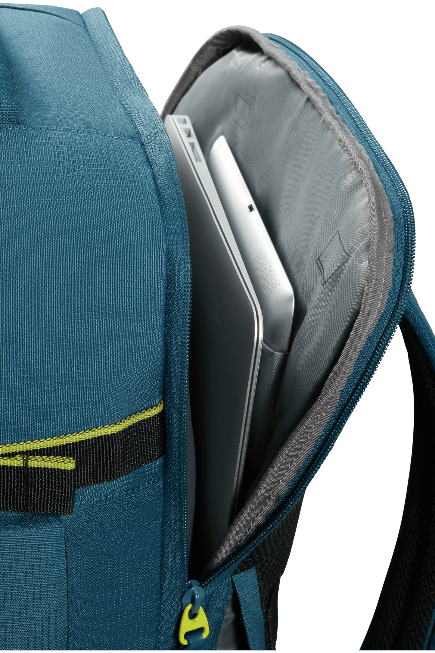 Take2cabin S/M Sport Backpack 15.6" American Tourister