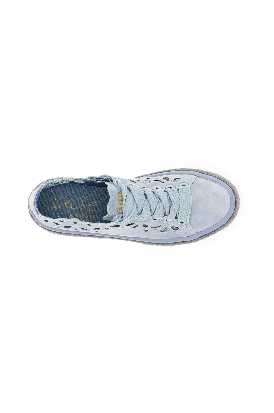 sneakers allacciate in pelle con intagli laserati cielo CafèNoir