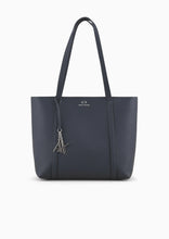 Carica l&#39;immagine nel visualizzatore di Gallery, Shopping bag con doppi manici e charm logo
