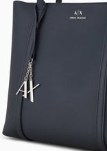 Carica l&#39;immagine nel visualizzatore di Gallery, Shopping bag con doppi manici e charm logo
