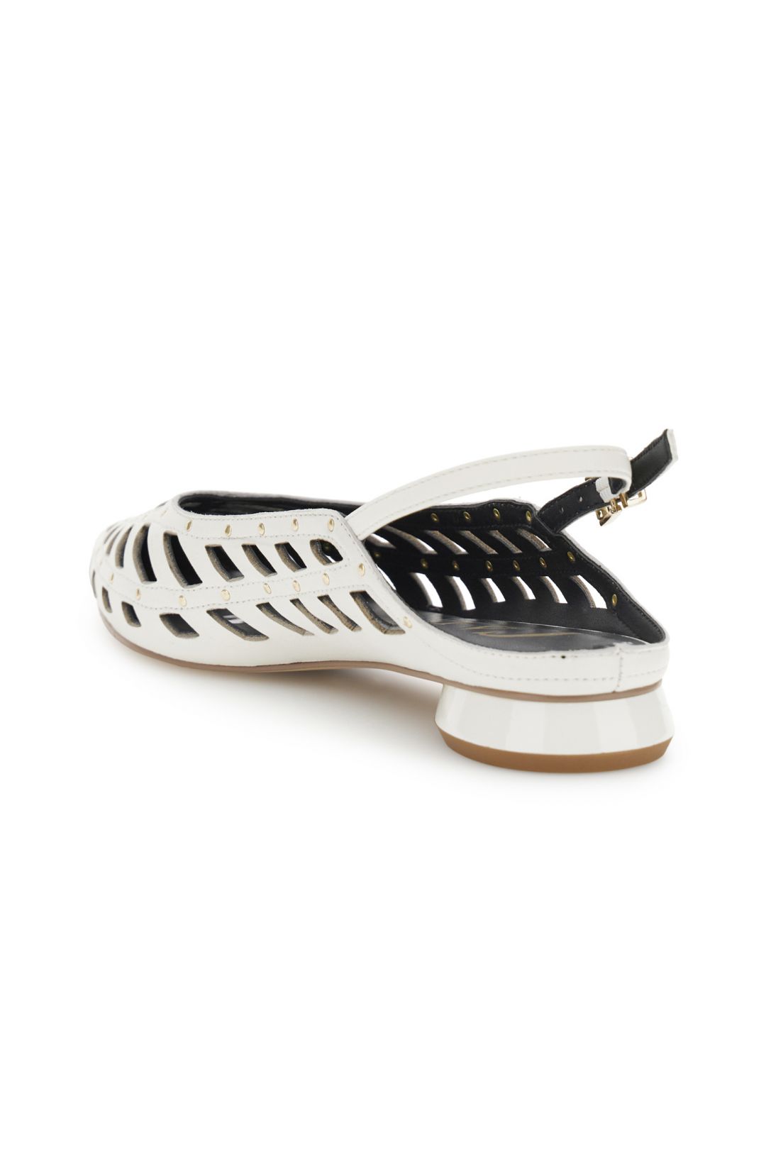 slingback in nappa traforata con borchie e laccino bianco CafèNoir