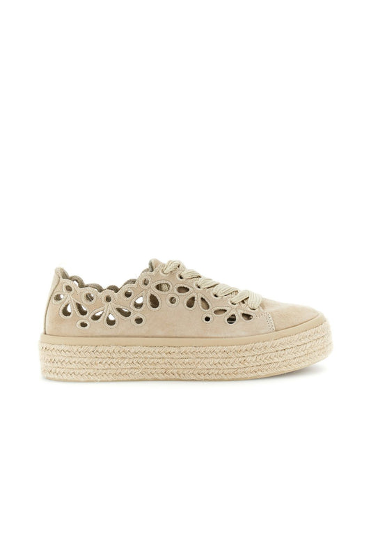 sneakers allacciate in pelle con intagli laserati beige CafèNoir