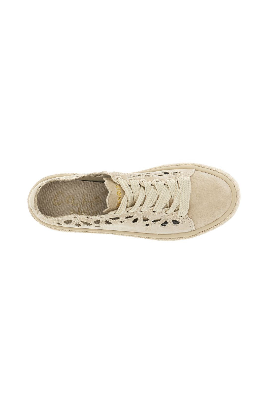 sneakers allacciate in pelle con intagli laserati beige CafèNoir
