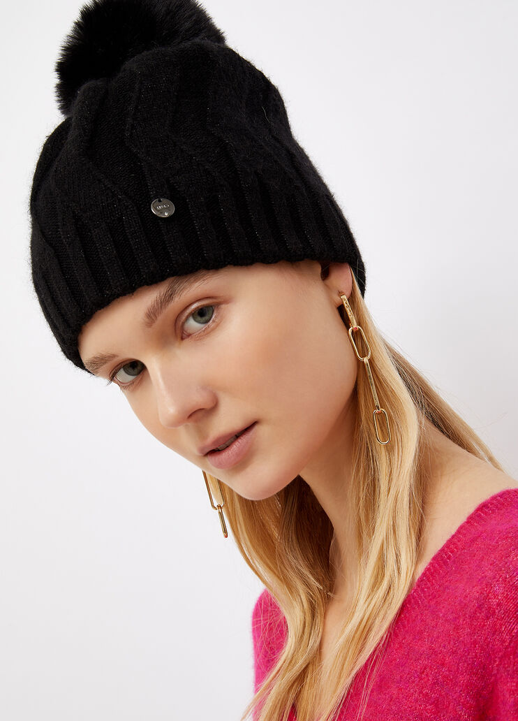 Cappello con pompon